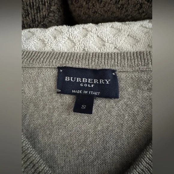 Burberry Golf Long Sleeve V-Neck Argyle Sweater Grey Red Black Merino Wool Small - Picture 7 of 16